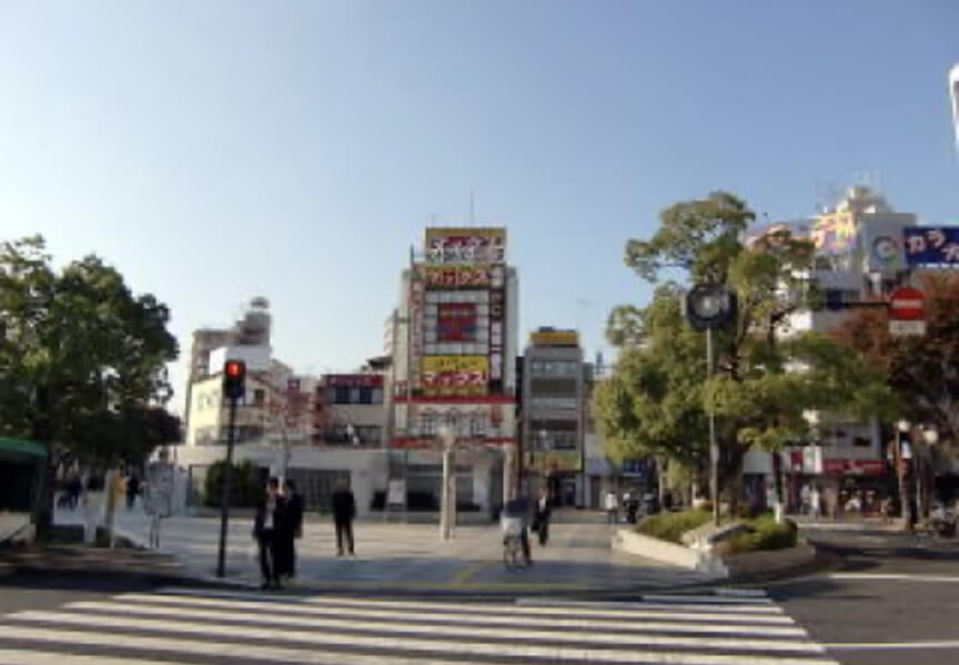 北口を出たところ